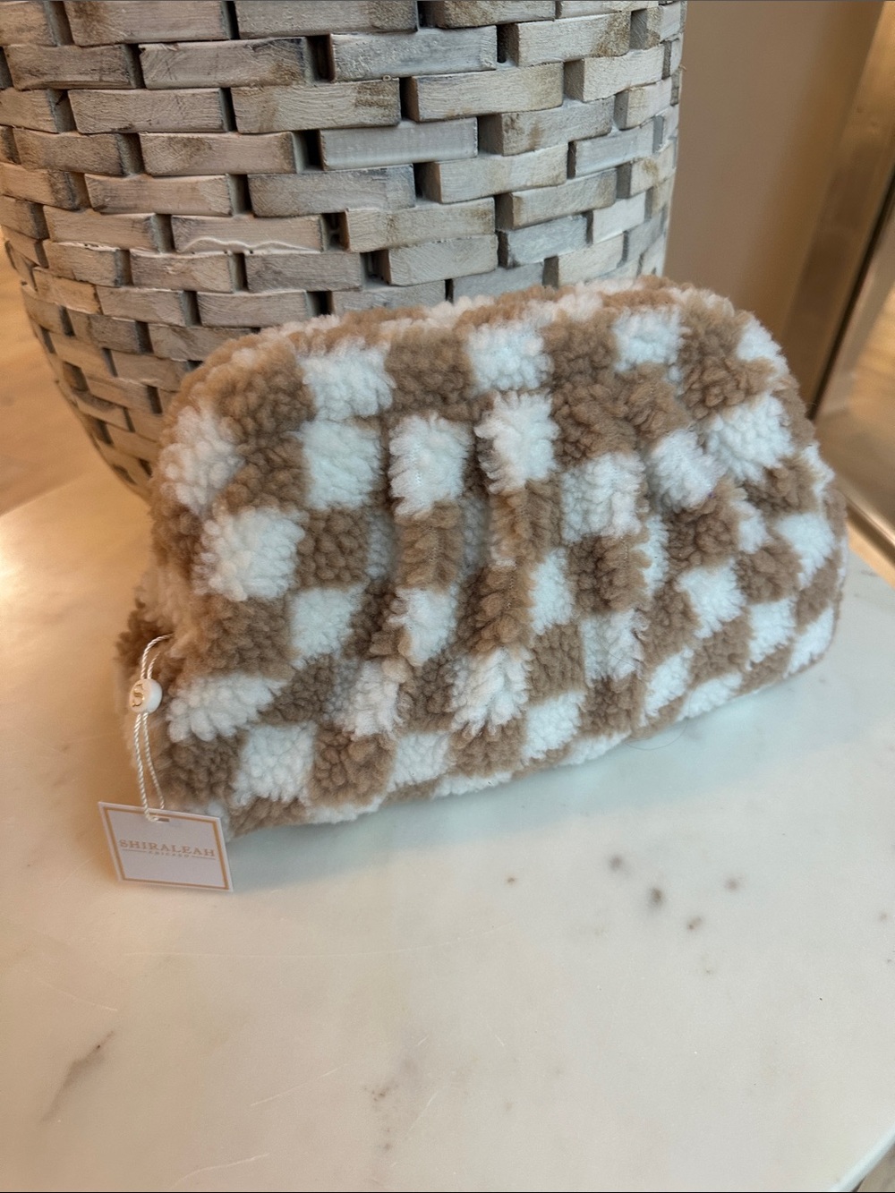Shiraleah Checkered Sherpa Cosmetic Pouch - Cream & Tan
